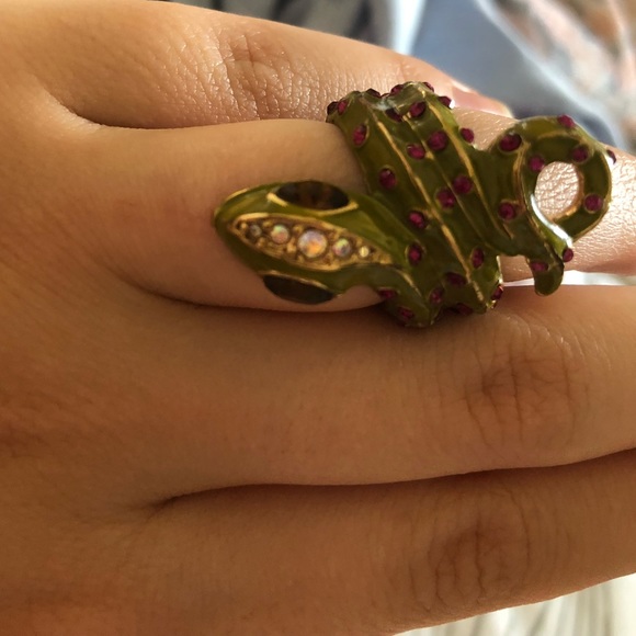 Betsey Johnson Snake Ring - Picture 2 of 3